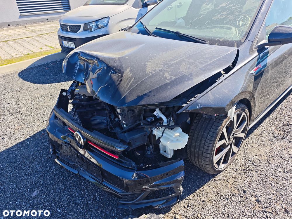 Volkswagen Polo 2.0 TSI DSG GTI - 4