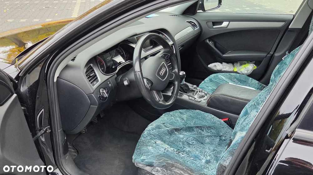 Audi A4 Avant 2.0 TDI DPF quattro Ambiente - 15