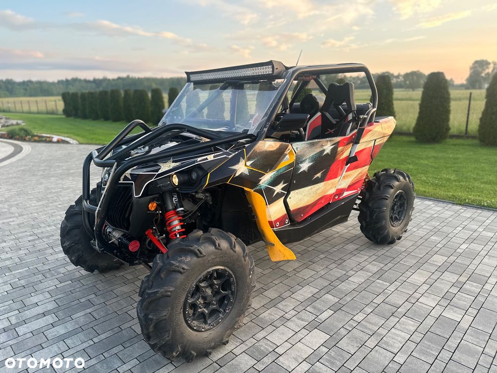 Can-Am Maverick - 2