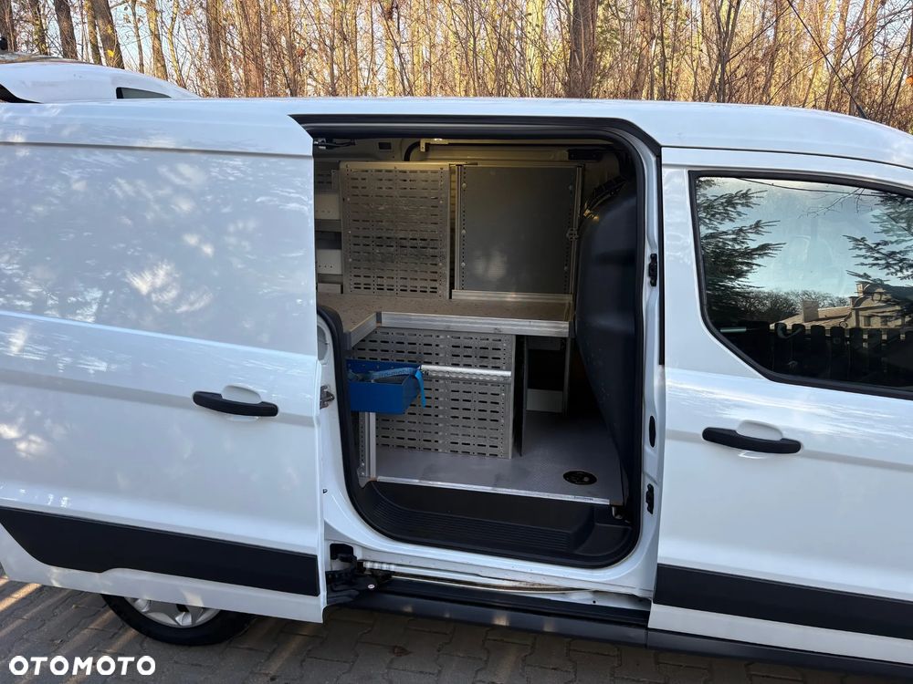Ford Transit Connect - 11