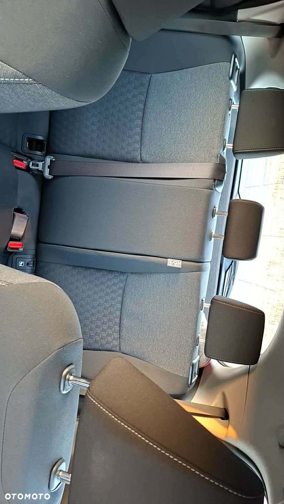 Toyota Yaris 1.5 VVT-i Comfort - 6