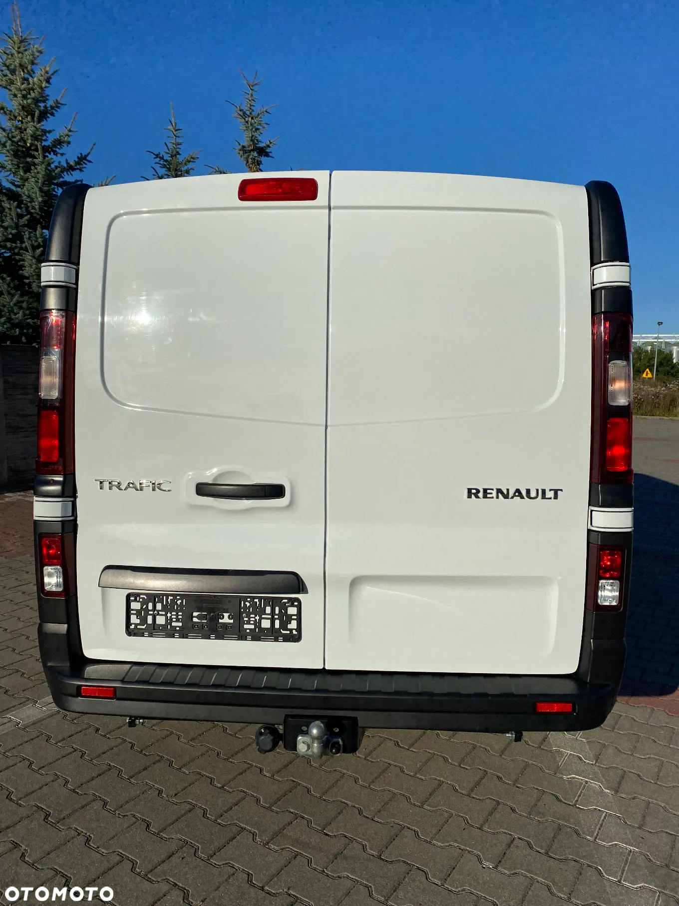 Renault TRAFIC L2H1 LONG 6 TYŚ KM PRZEBIEGU - 9