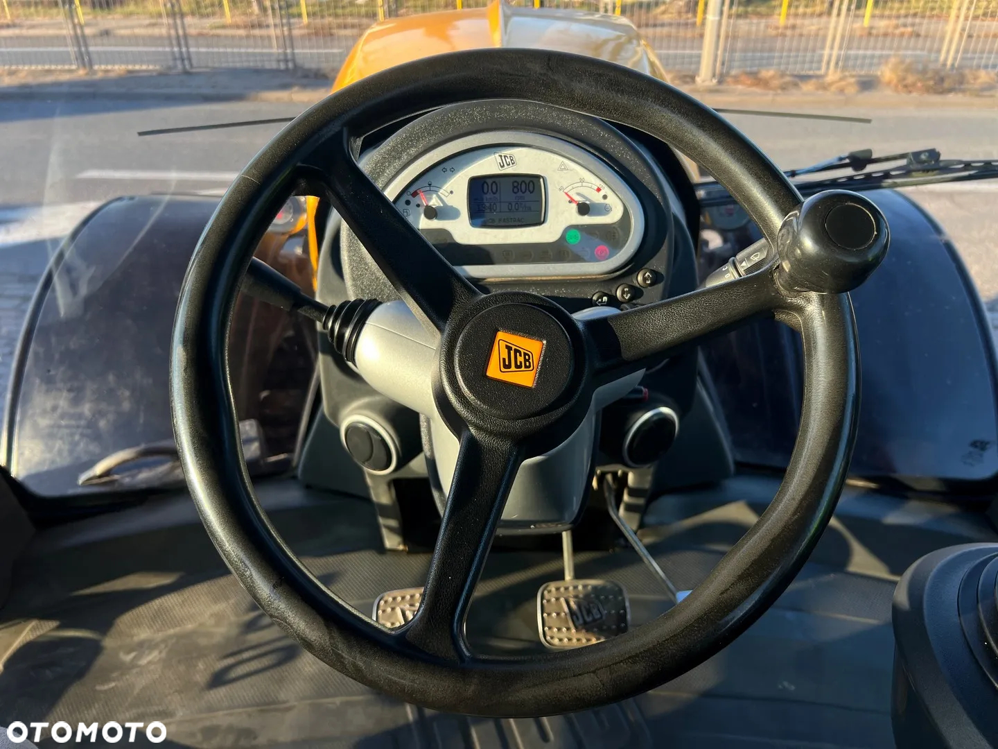 JCB Fastrac 8310 - 26