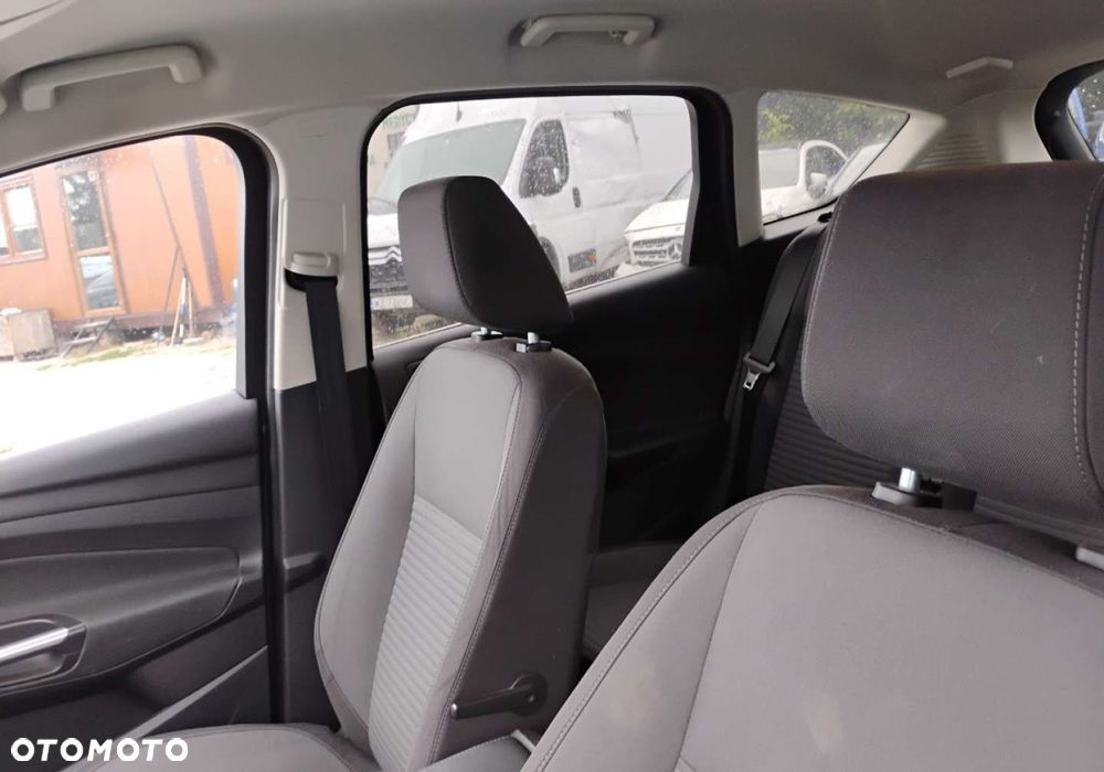 Ford C-MAX - 9