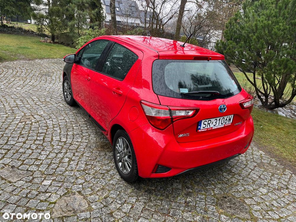 Toyota Yaris - 4