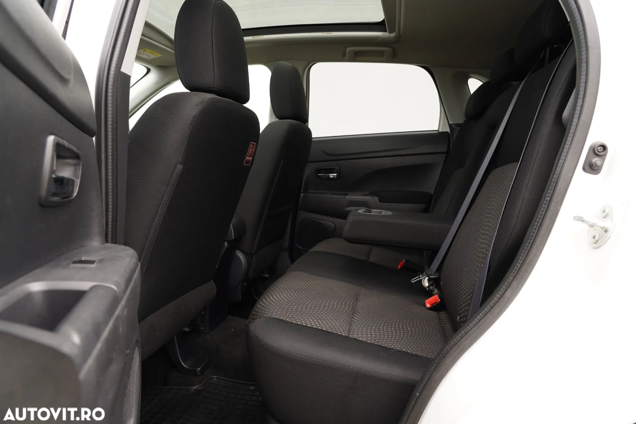 Mitsubishi ASX 1.8 DI-D 4WD Intense - 18