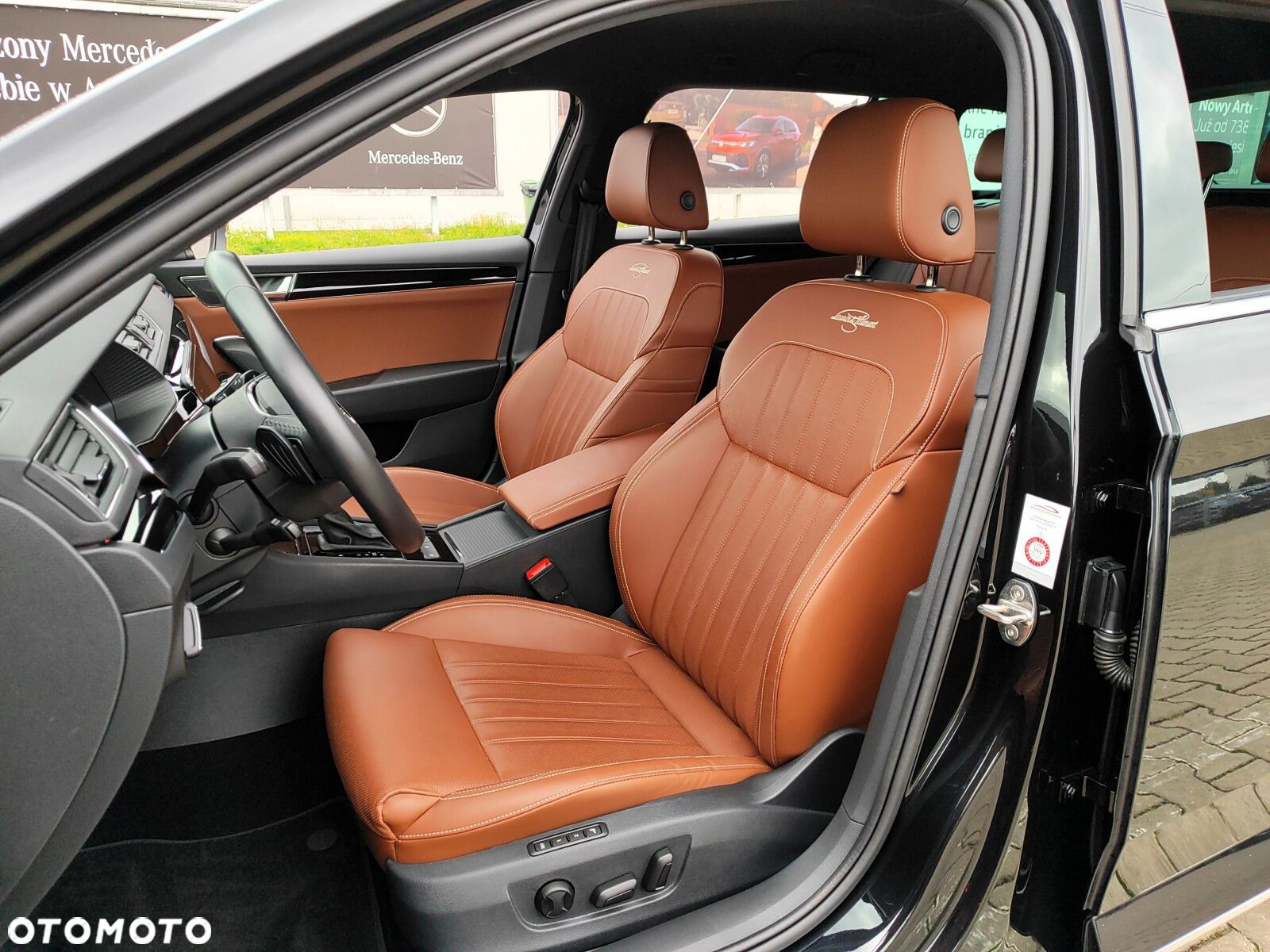 Skoda Superb 2.0 TDI SCR L&K DSG - 11