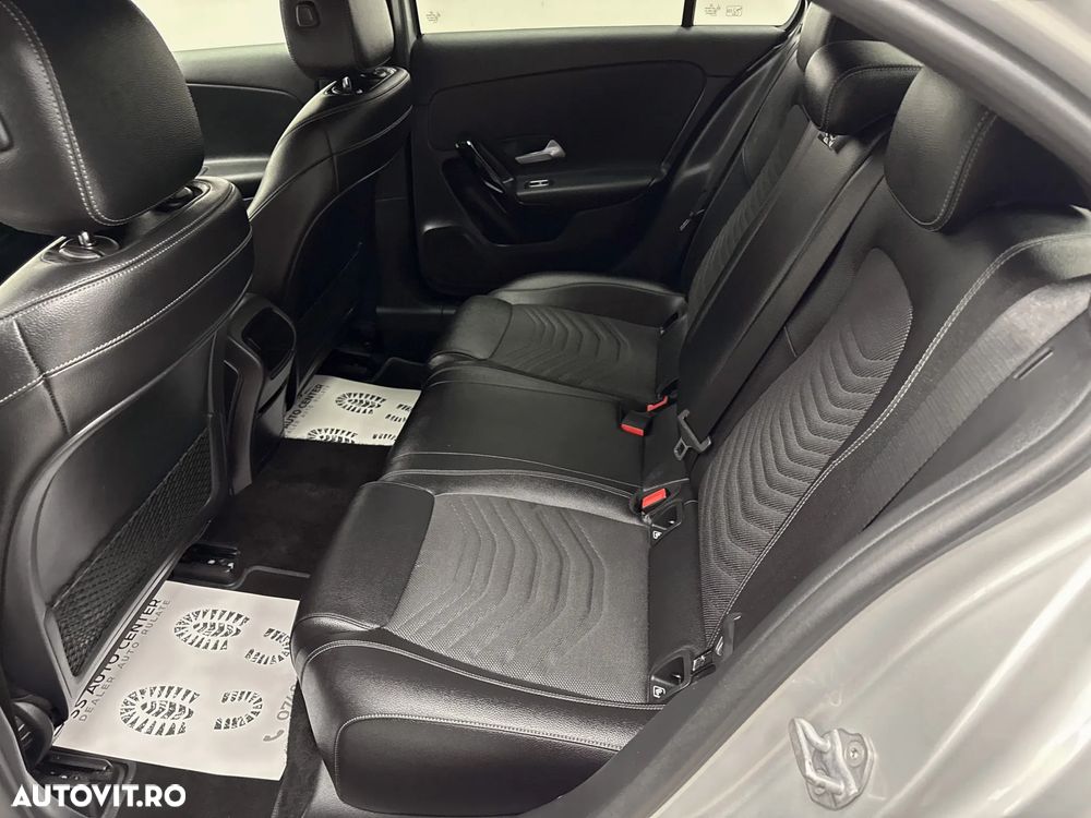 Mercedes-Benz A 180 d Sedan 7G-DCT Style - 17