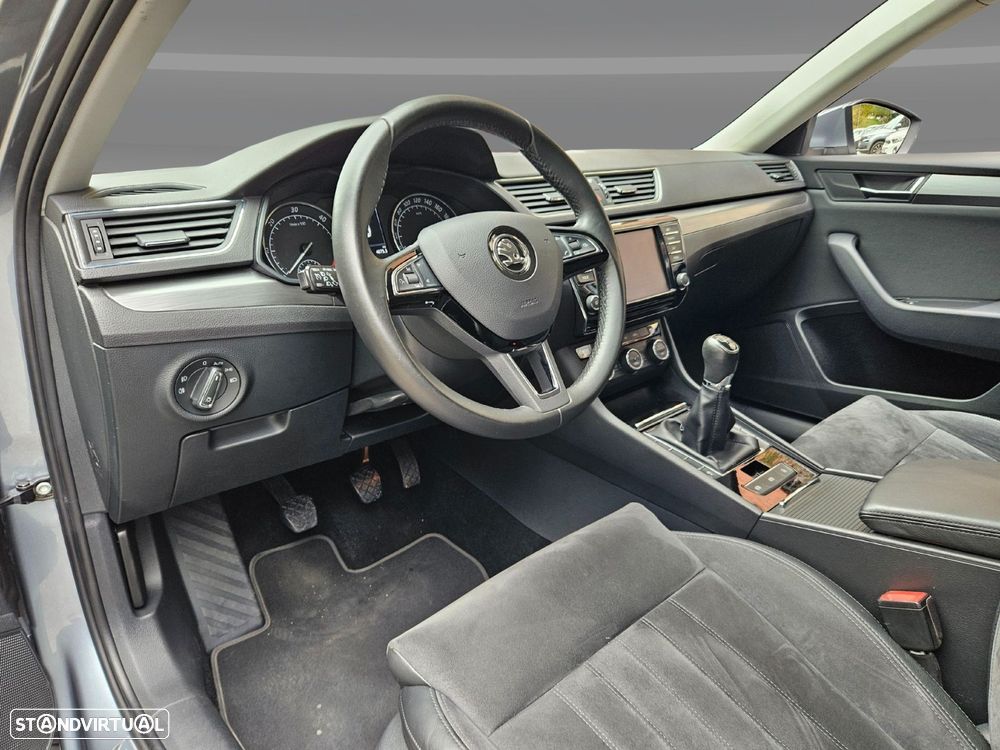 Skoda Superb Break 1.6 TDI Style - 22