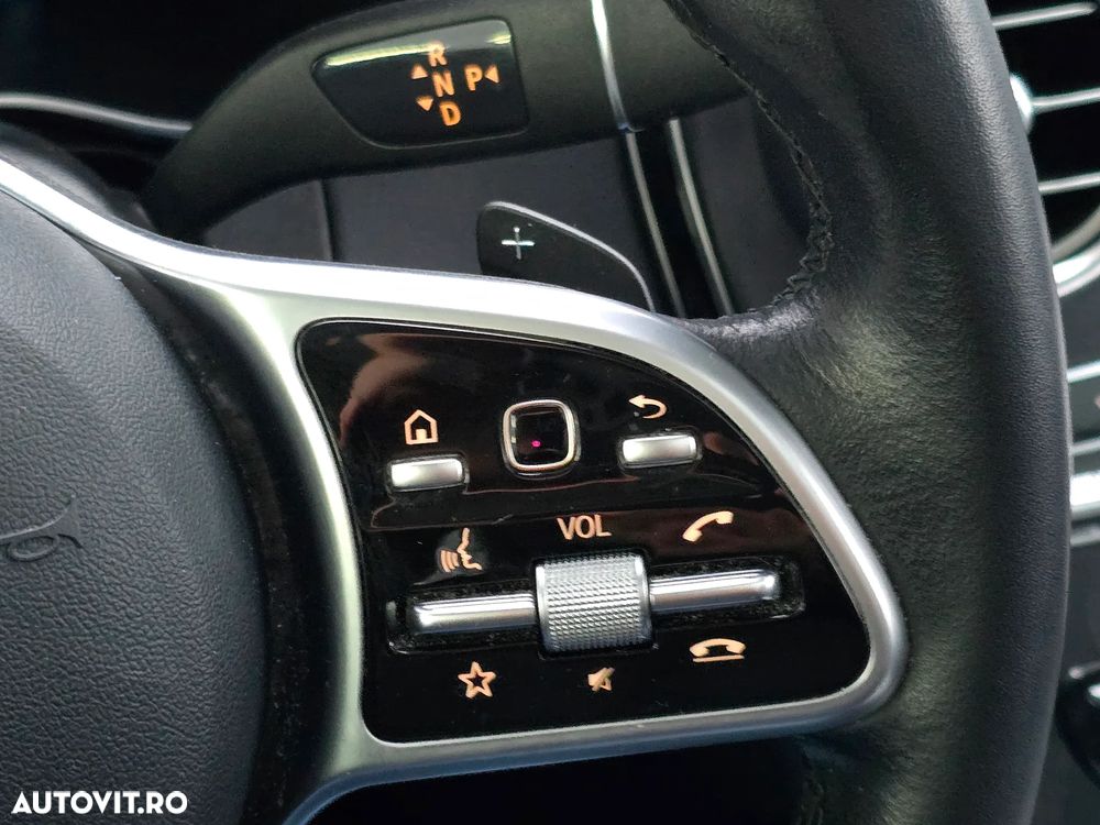 Mercedes-Benz GLC - 28