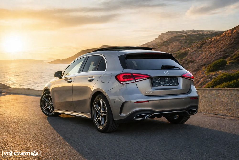 Mercedes-Benz A 250 e 8G-DCT AMG Line - 3