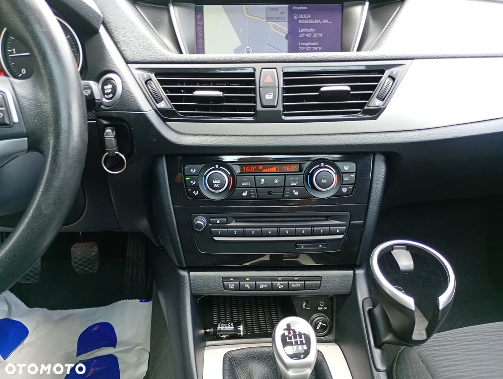 BMW X1 xDrive18d - 37
