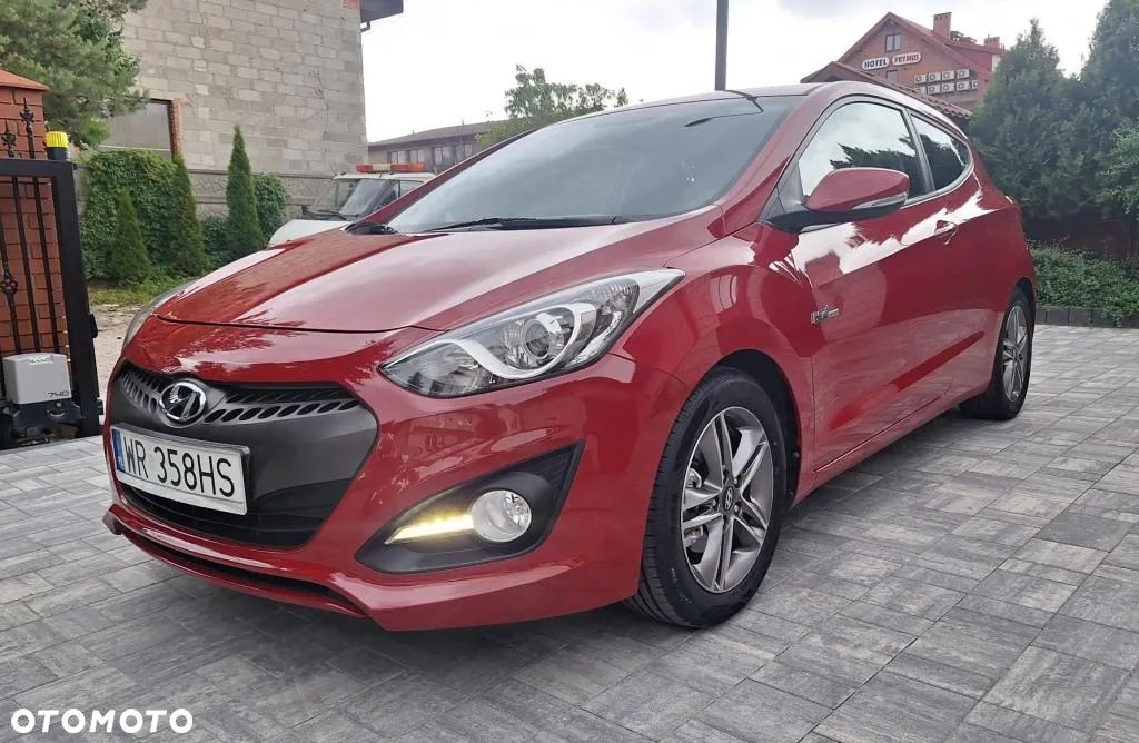 Hyundai i30 1.6 GDI BlueDrive Premium - 1