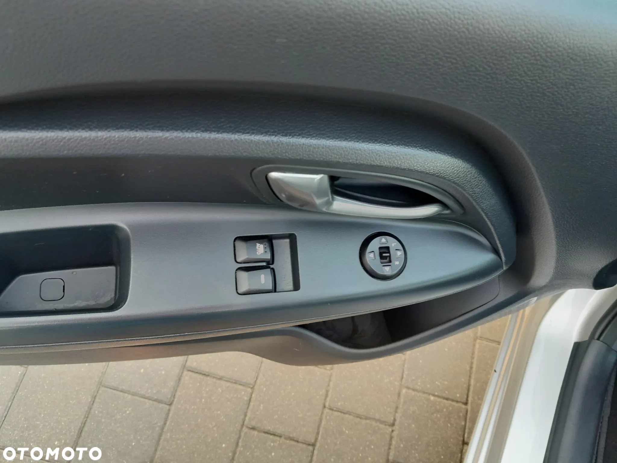 Kia Rio 1.1 CRDI Business Line - 12