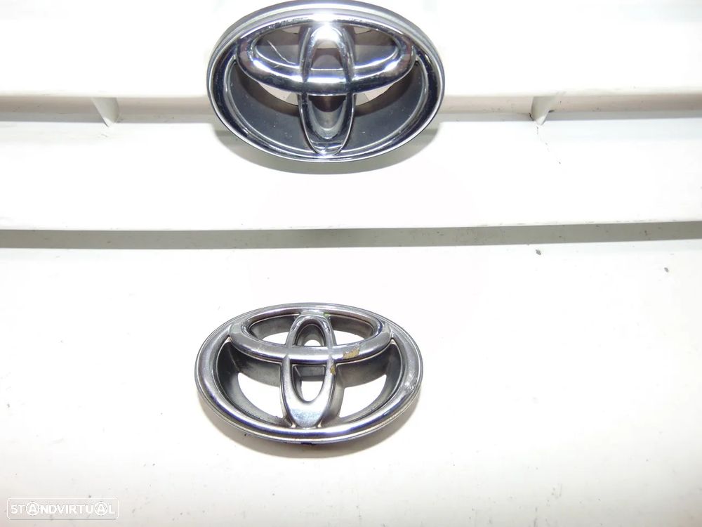 Toyota Corolla AE100 grelha - 3