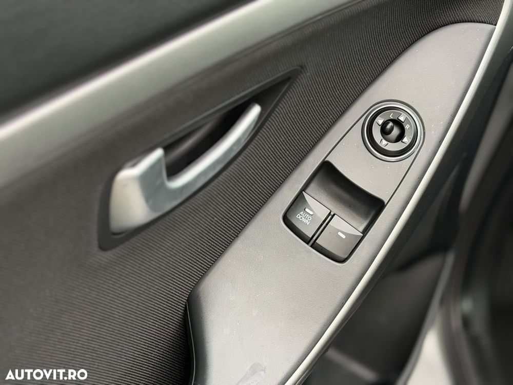 Hyundai i30 1.4 Classic - 24