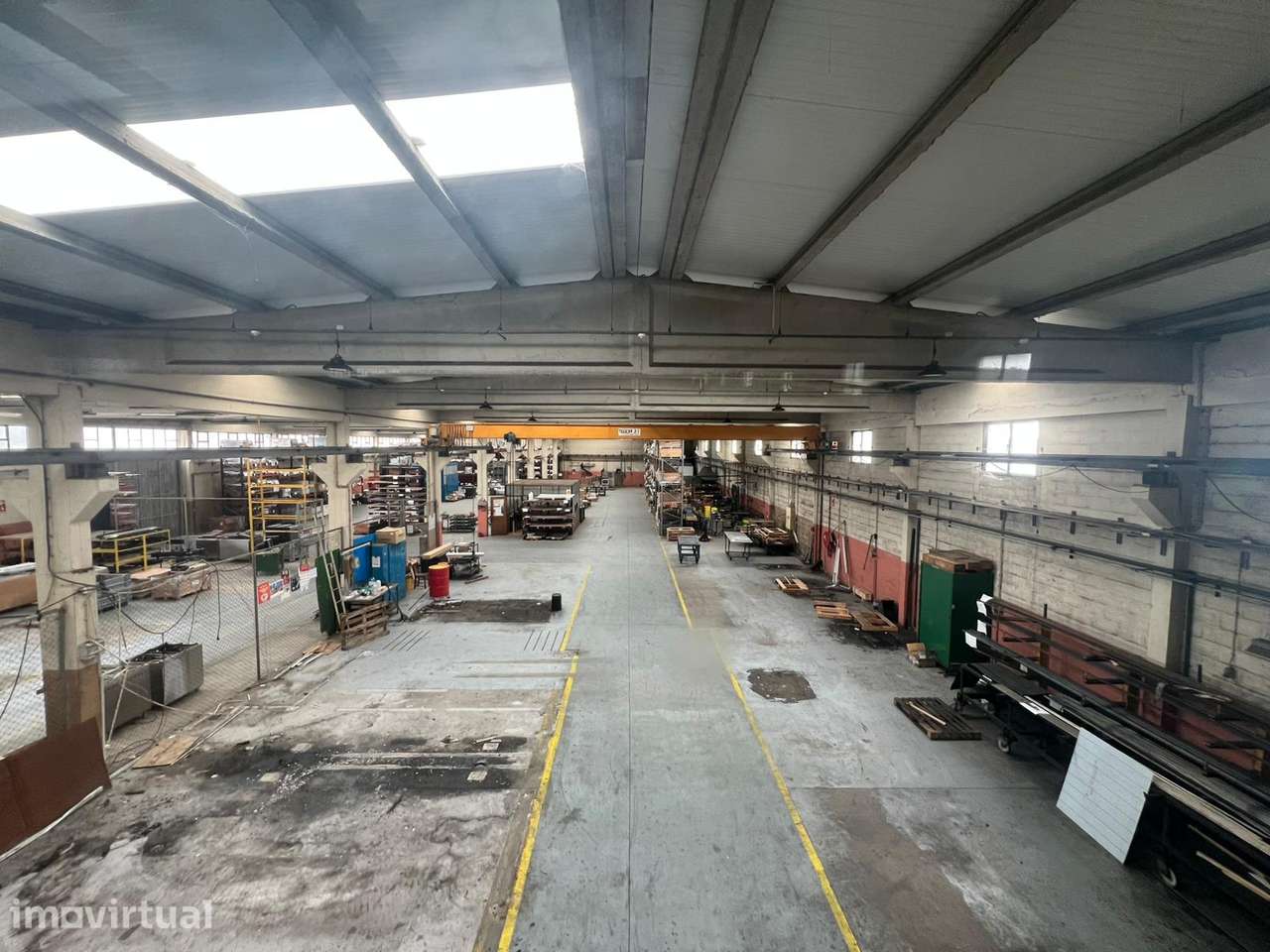 Armazém Industrial em Barcarena, Oeiras - Grande imagem: 3/11
