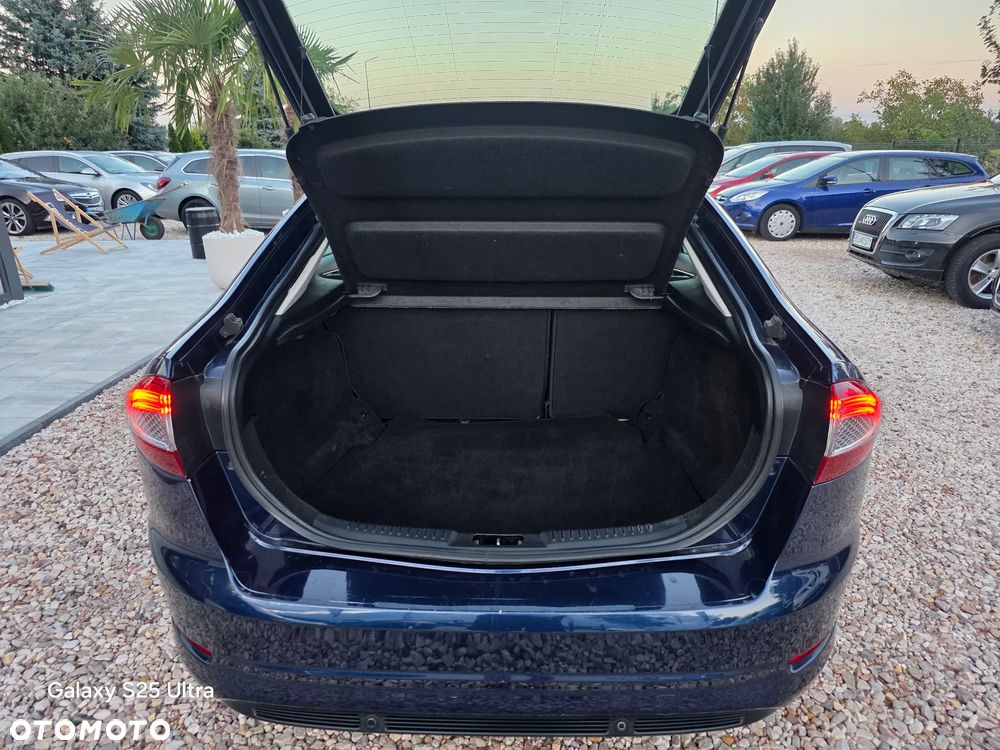 Ford Mondeo - 36