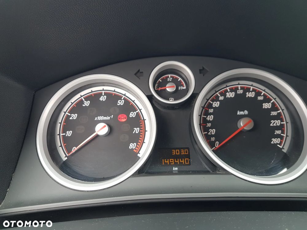 Opel Astra III GTC 1.8 Sport - 20