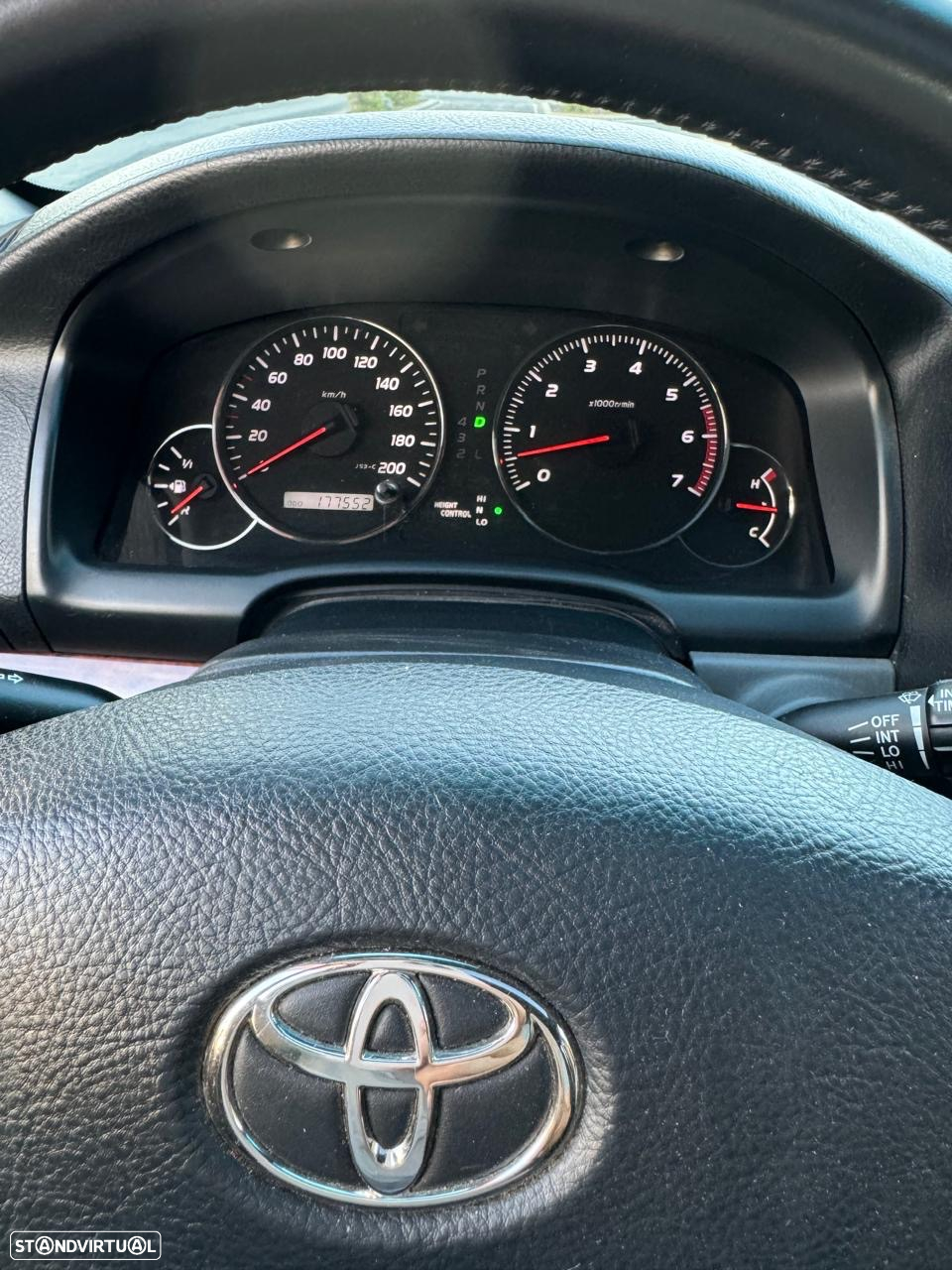 Toyota Land Cruiser Prado - 16