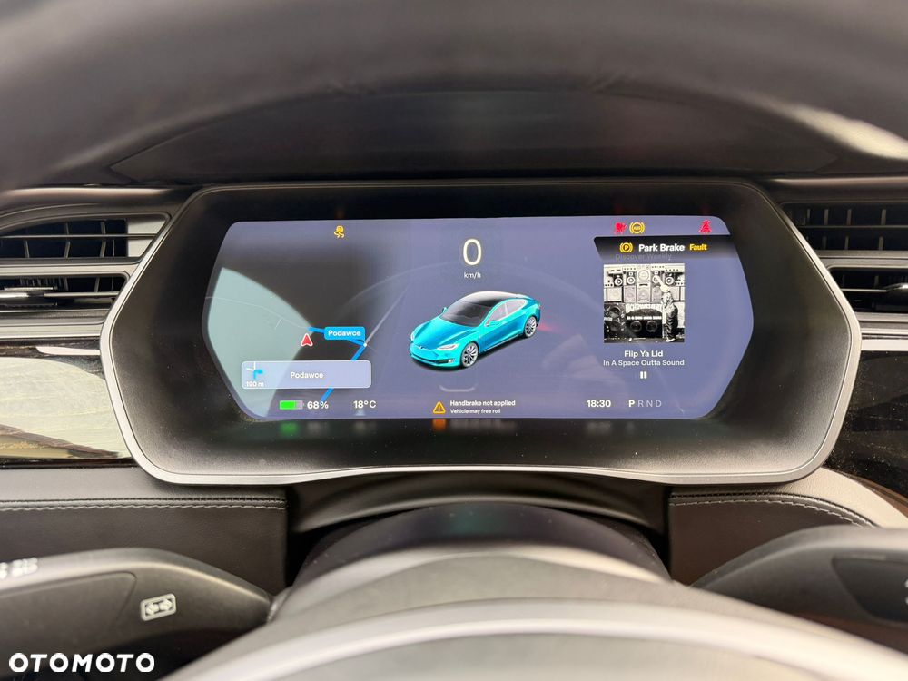 Tesla Model S Long Range Plus - 24