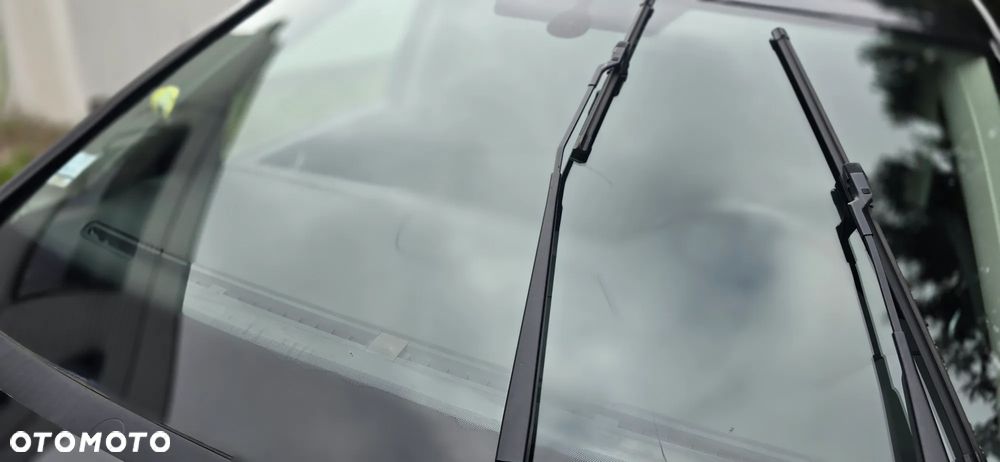 Volkswagen Touran - 7