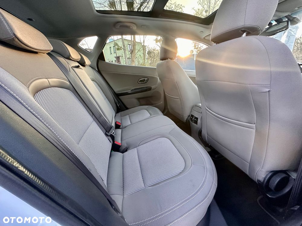 Kia Ceed 1.6 GDI DCT Platinum Edition - 14