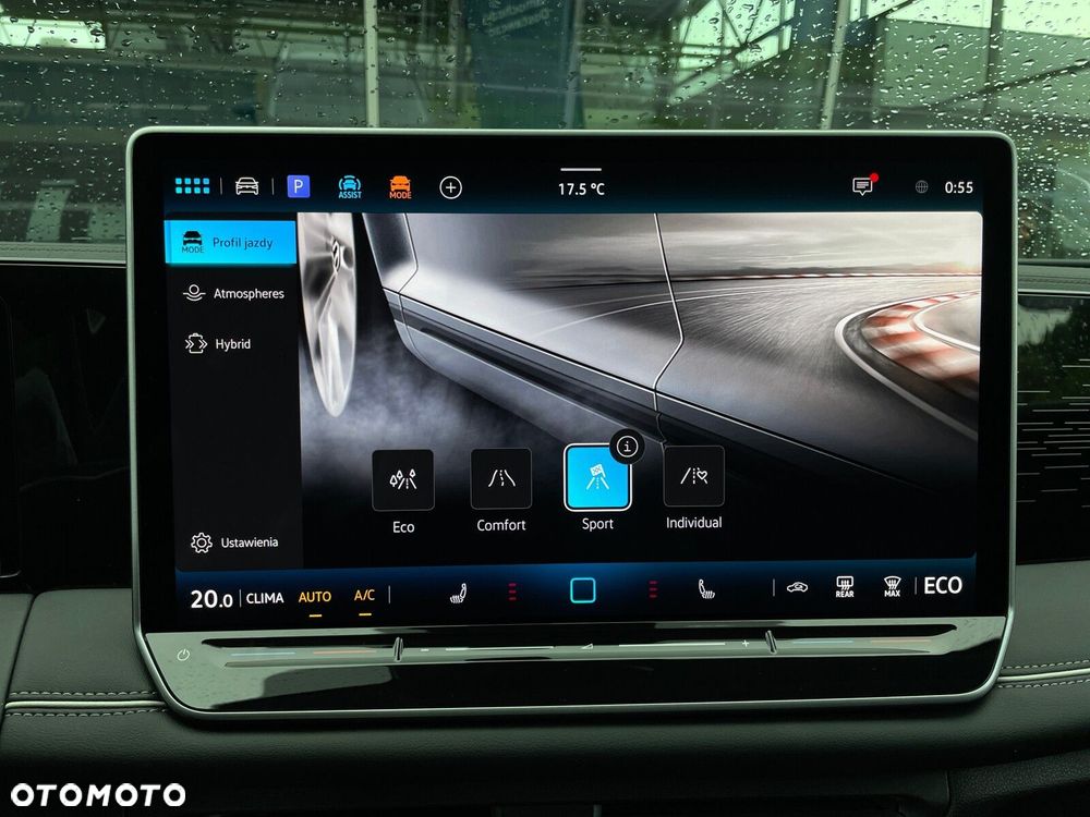 Volkswagen Tiguan - 23