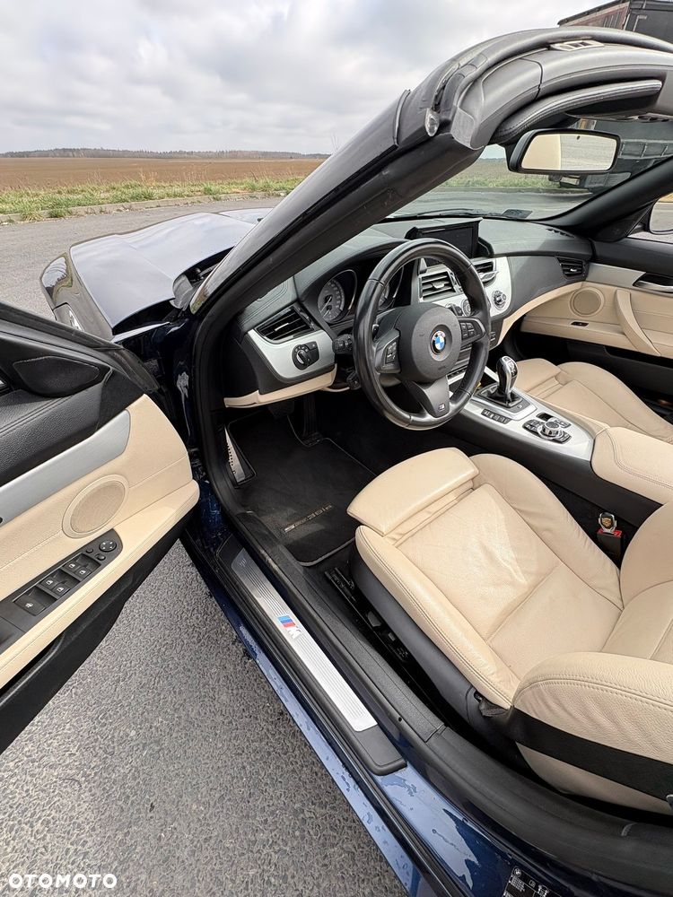 BMW Z4 35is sDrive - 19