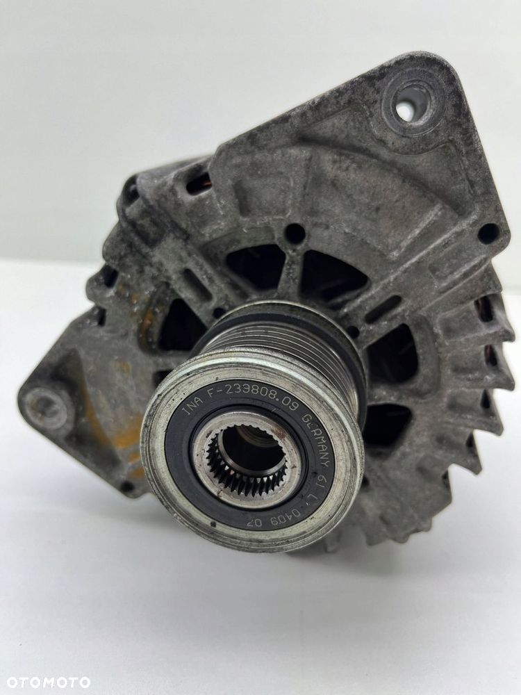 MERCEDES W205 ALTERNATOR A0009063701 - 2