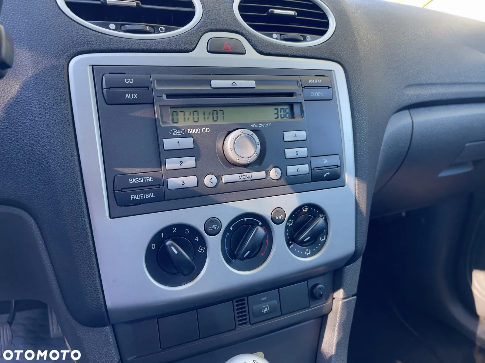 Ford Focus - 12
