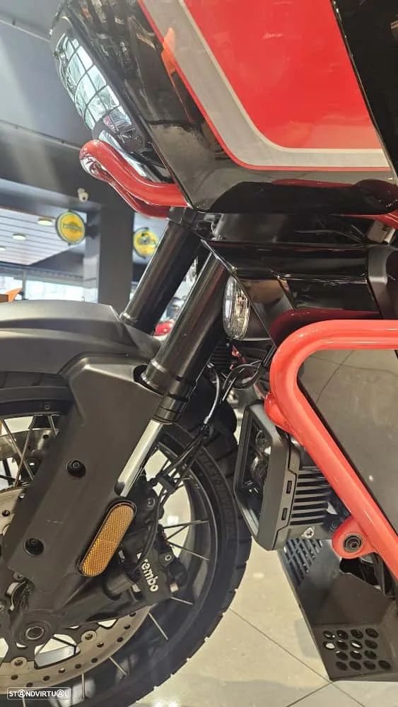 Harley-Davidson Pan America CVO - 11