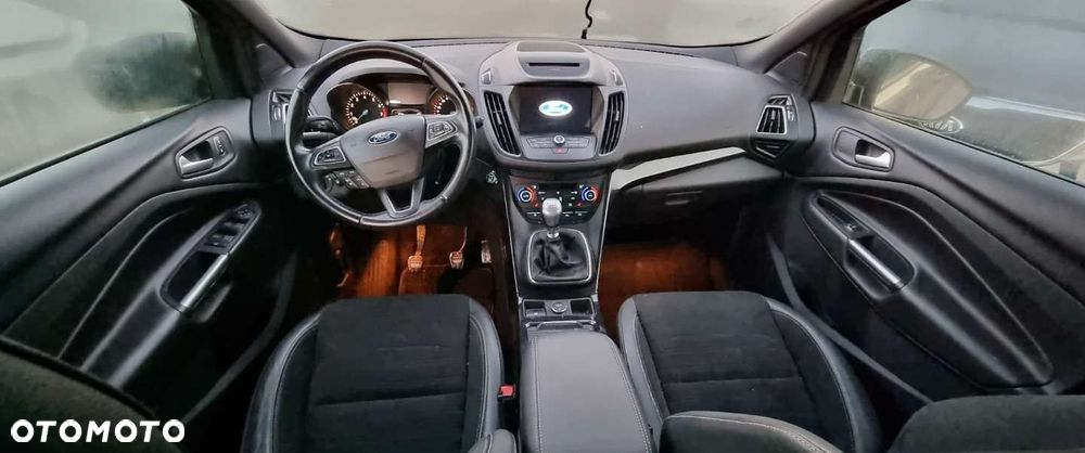 Ford Kuga - 7