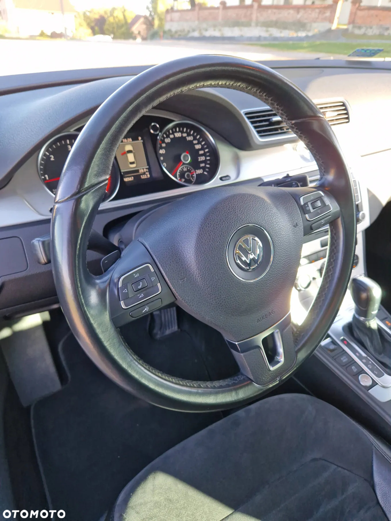 Volkswagen Passat 2.0 TDI Highline DSG - 22