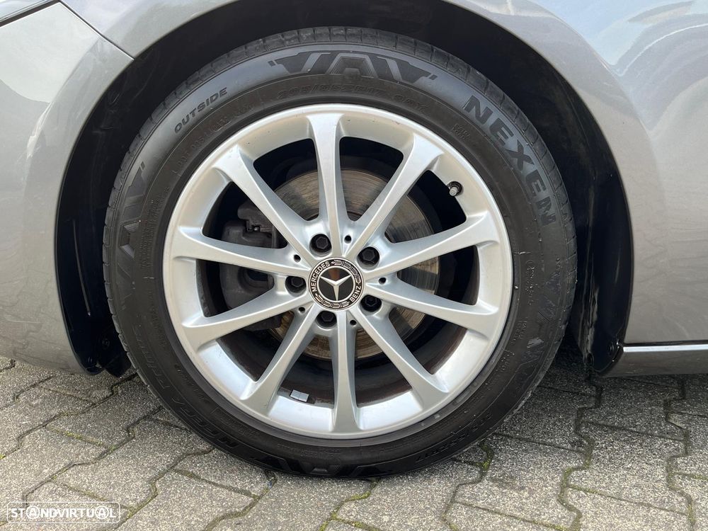 Mercedes-Benz A 180 d 7G-DCT Progressive - 4