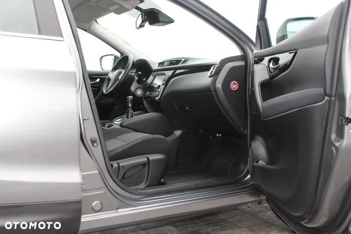 Nissan Qashqai - 12