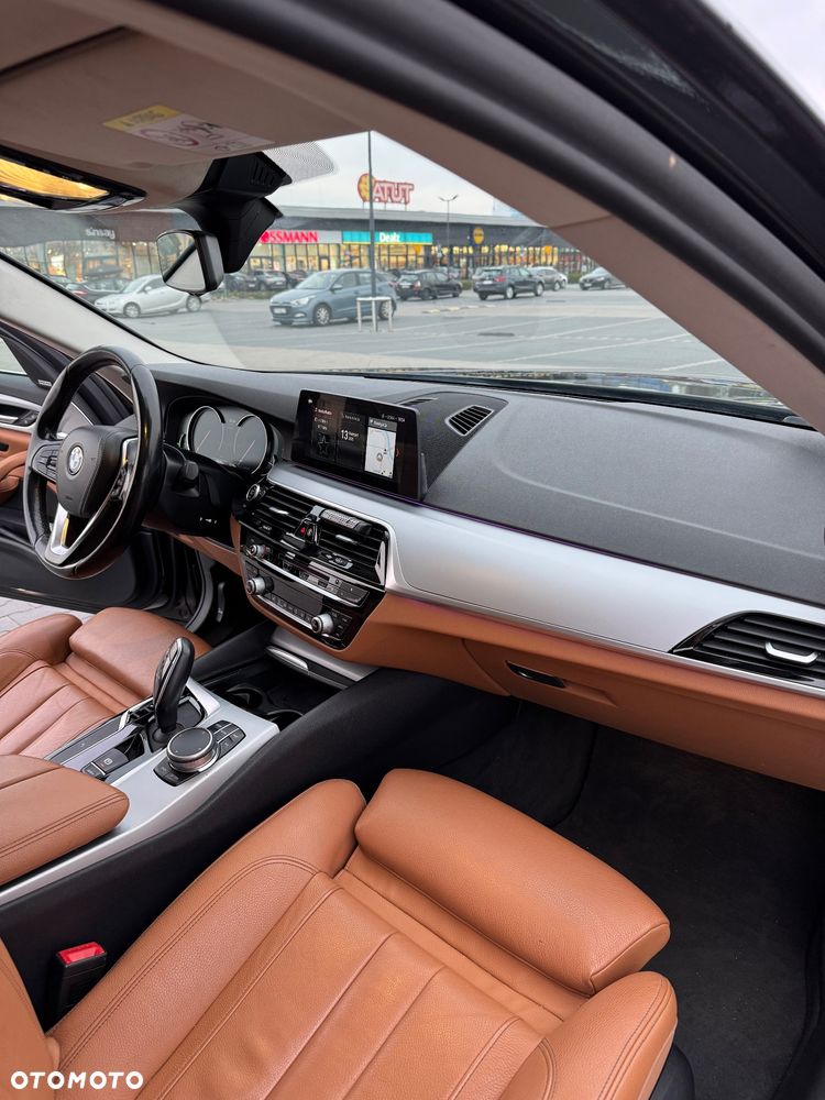 BMW Seria 5 520d - 9