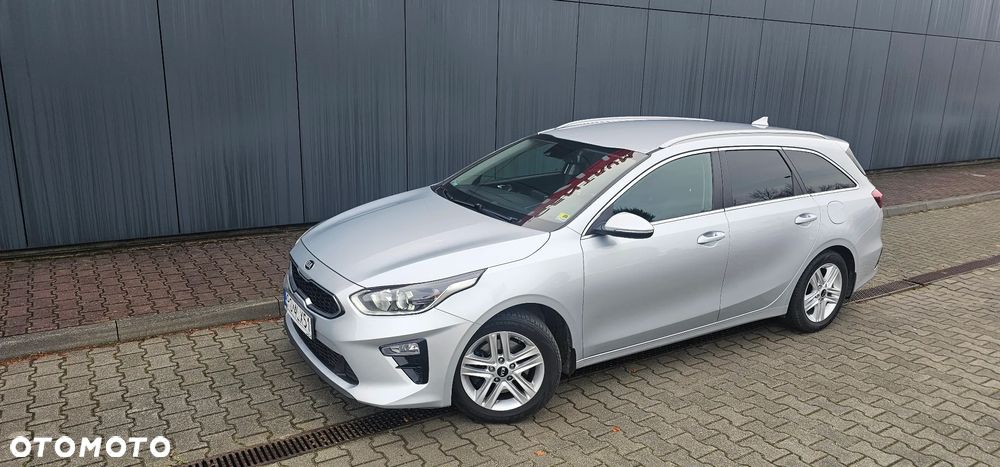 Kia Ceed 1.6 CRDi L Business Line DCT - 27