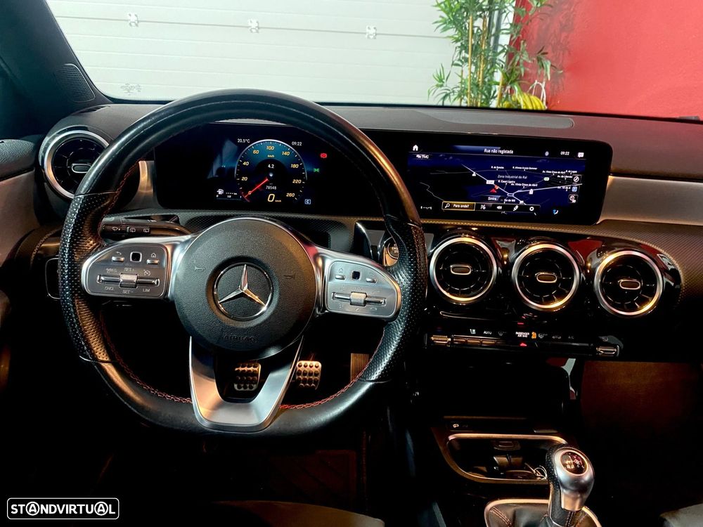 Mercedes-Benz A 180 d AMG Line - 18