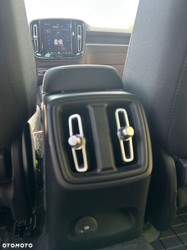 Volvo XC 40 Recharge Plus - 15
