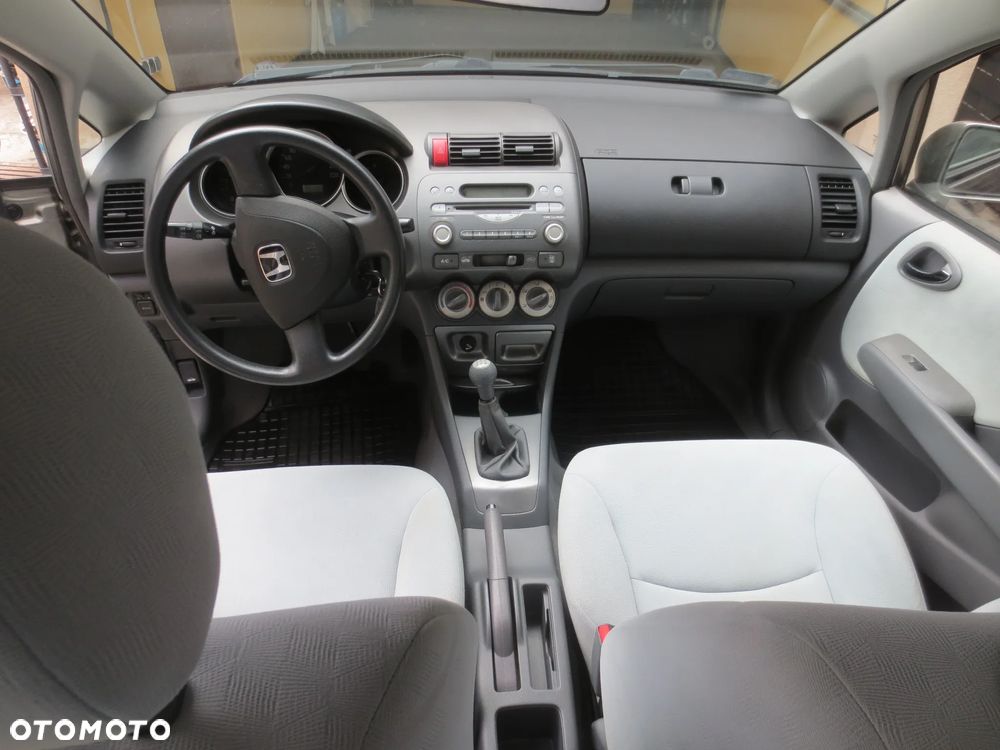Honda City 1.4 Comfort - 6