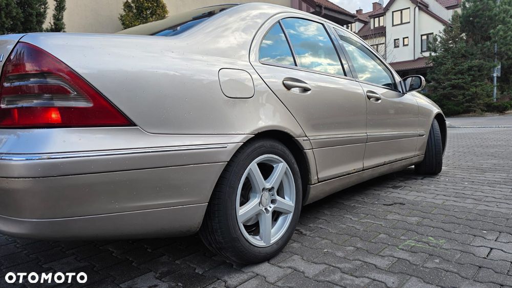 Mercedes-Benz Klasa C - 1