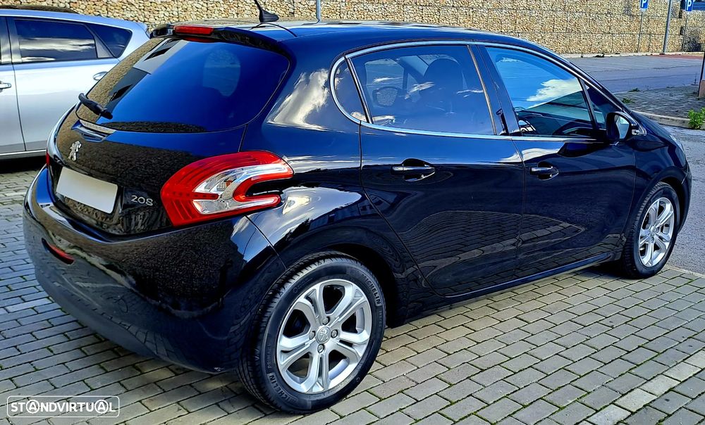 Peugeot 208 1.4 HDi Allure - 15