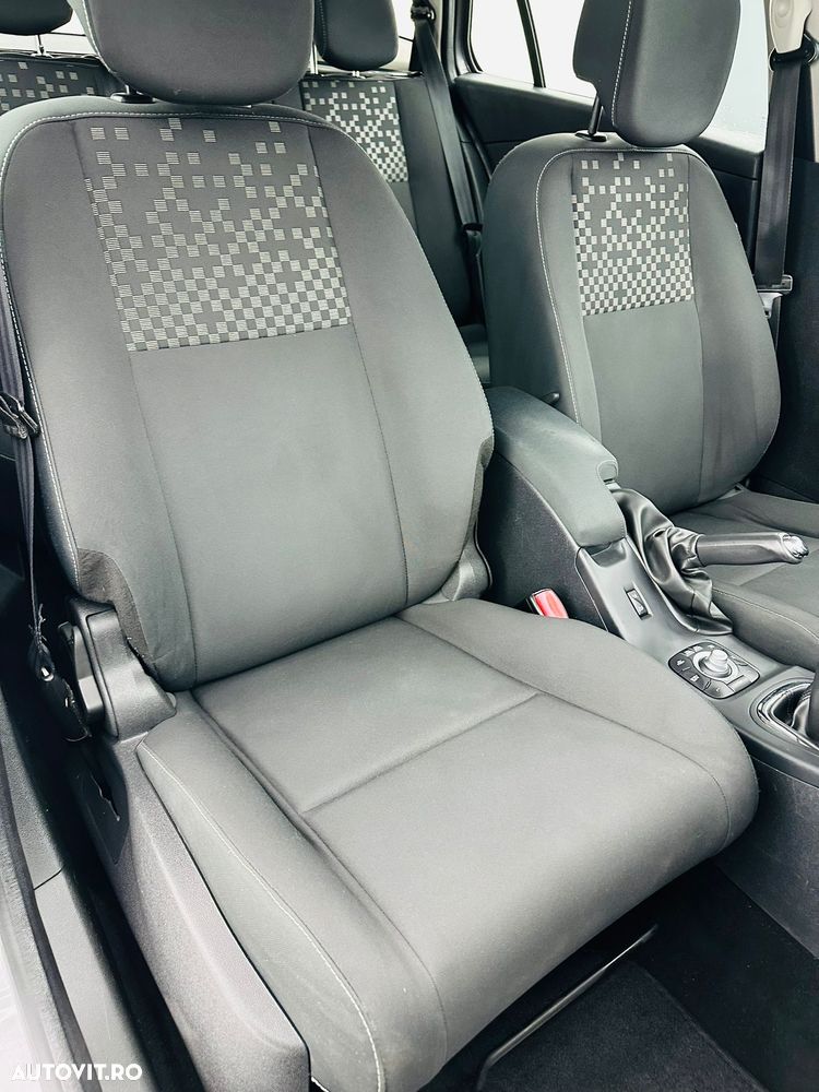 Renault Megane 1.5 dCi Dynamique - 17