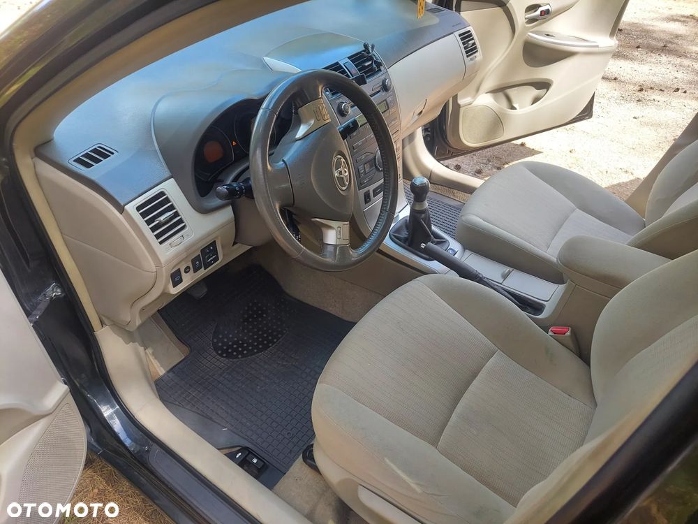 Toyota Corolla 1.6 VVT-i Prestige Start - 11