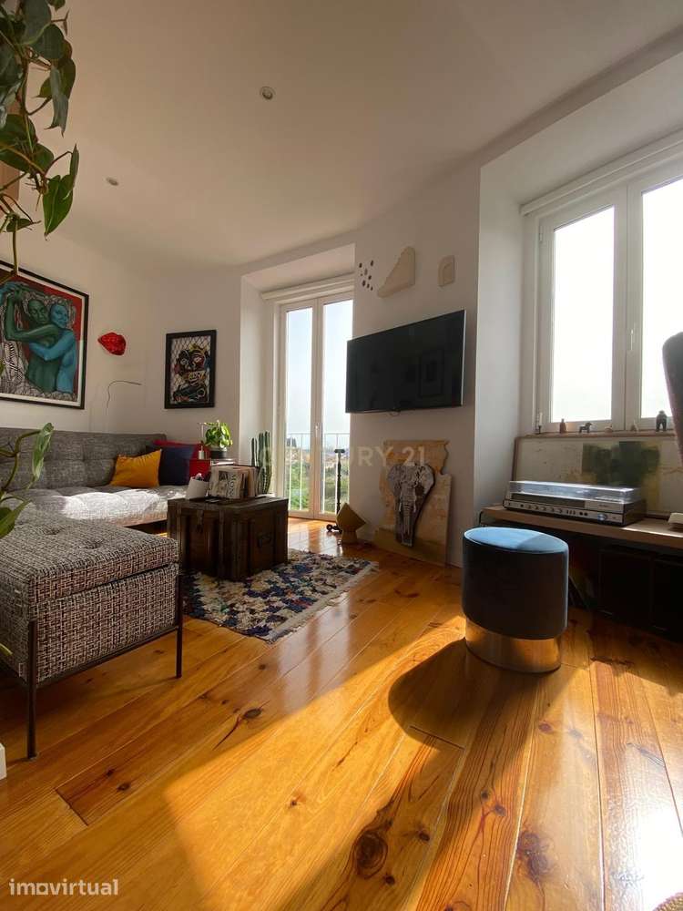Apartamento  T1 duplex em prédio renovado com Vista Panorâmica - Grande imagem: 5/18