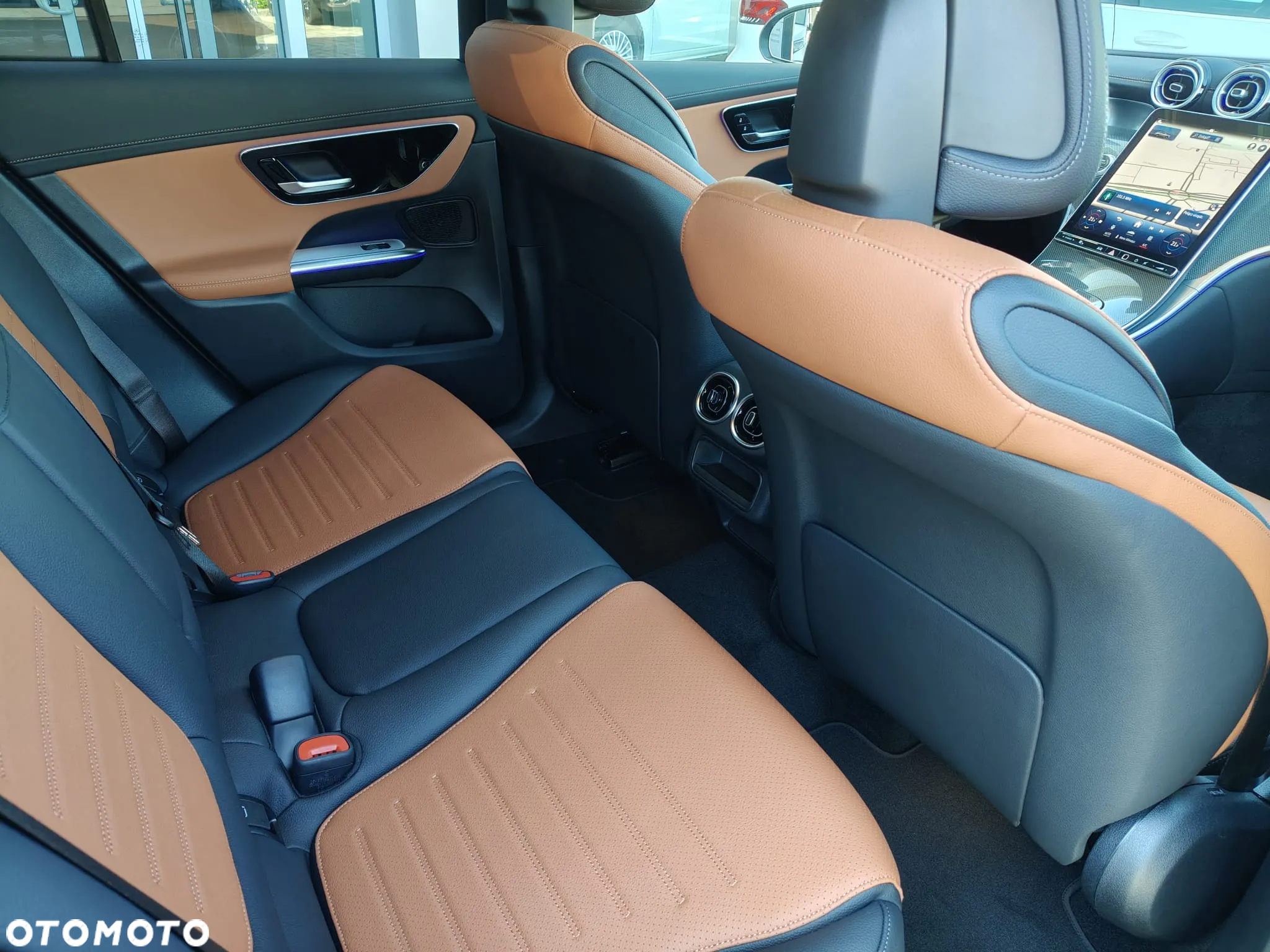 Mercedes-Benz GLC Coupe 200 mHEV 4-Matic AMG Line - 19