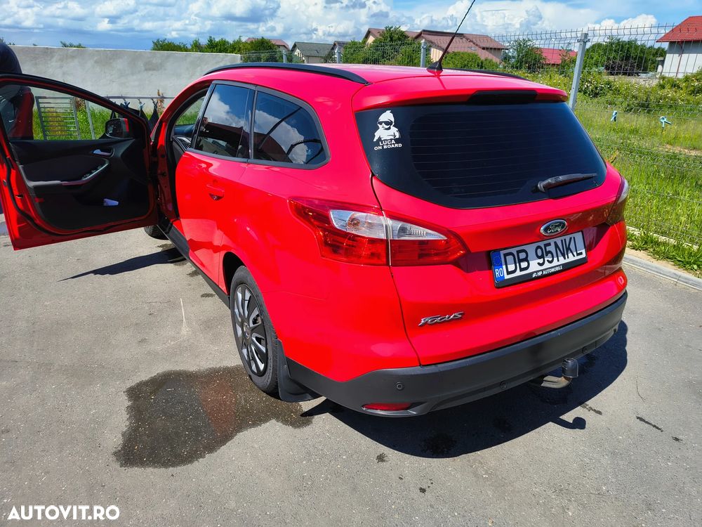 Ford Focus 1.6 TDCI ECOnetic 88g Start-Stopp-System Titanium - 10