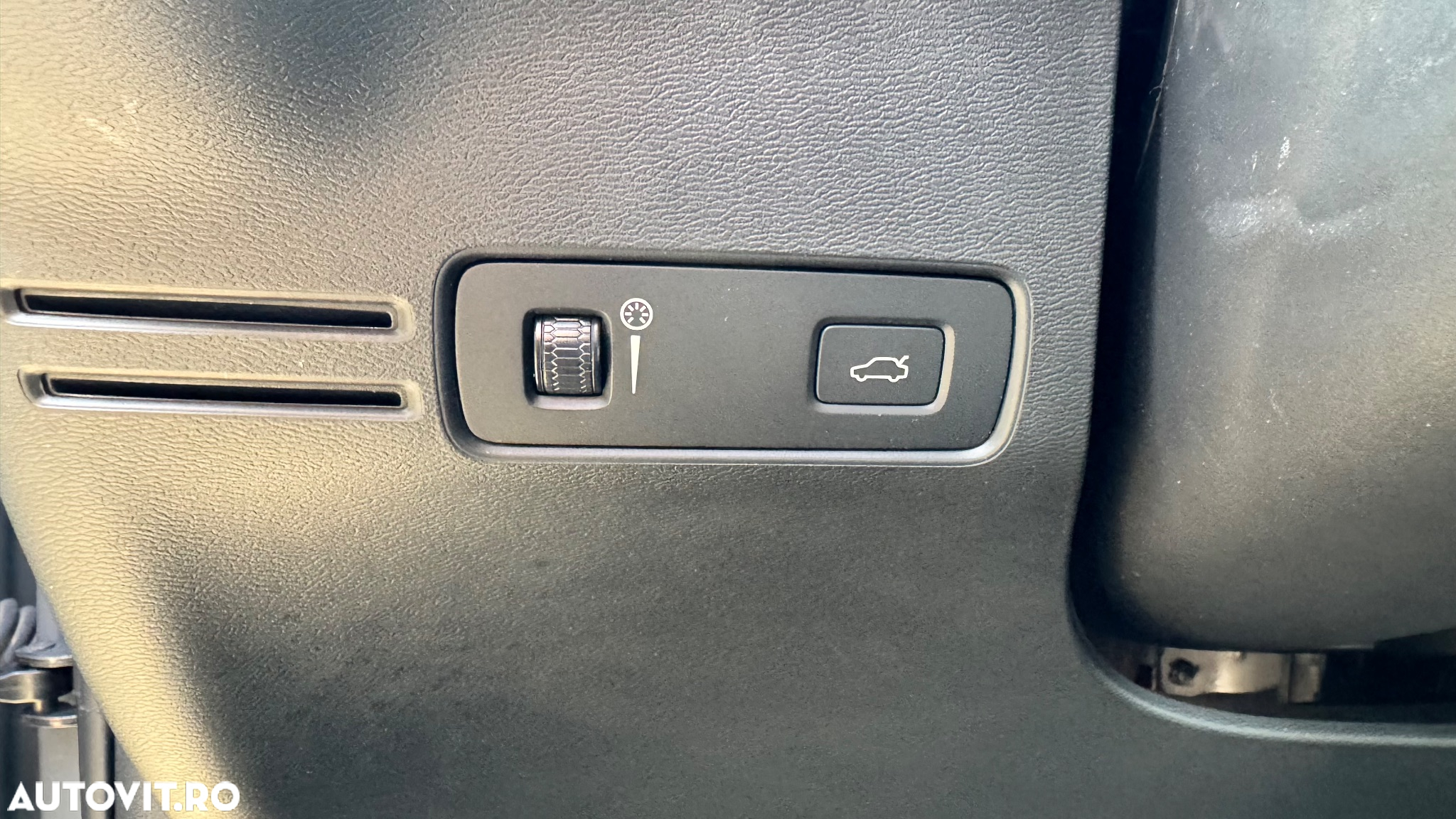 Volvo XC 40 D3 Momentum - 13