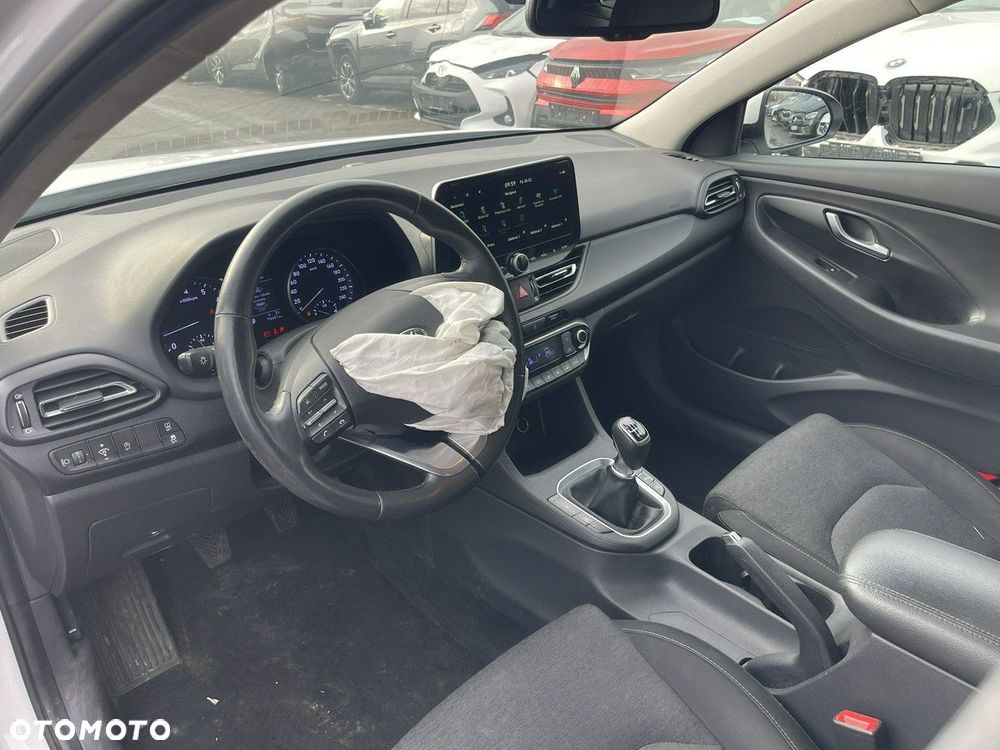 Hyundai i30 1.5 DPI Comfort - 6